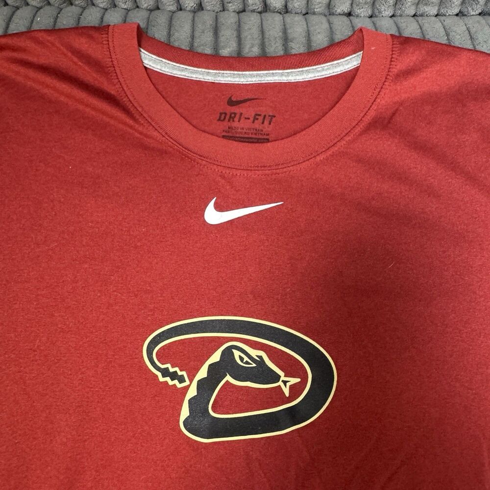Arizona Diamondbacks Shirt Mens Medium Red MLB Baseball Dri-FIT Nike Tee T-Shirt - Picture 3 of 8